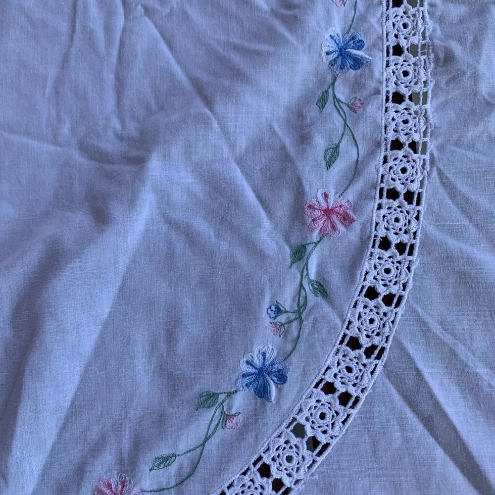 Table cloth